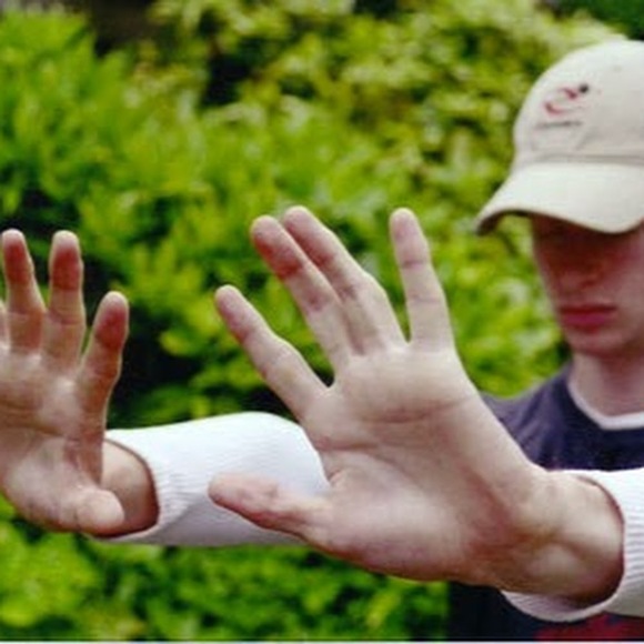 Meet your Posher, Aaron - Picture 1 of 1